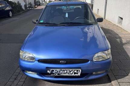 Ford Escort 151.000 km 1.350 &euro; Nürtingen 72622