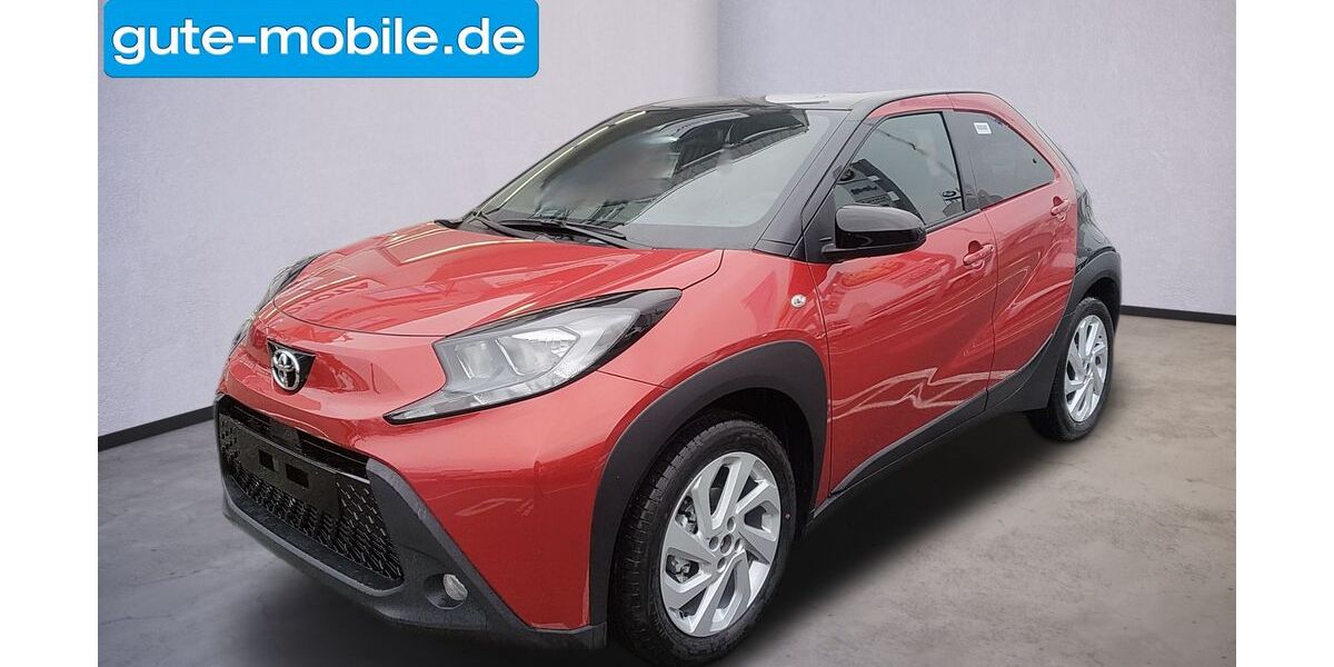 Toyota Aygo (X) 19.250 km 13.990 € Leonberg 71229