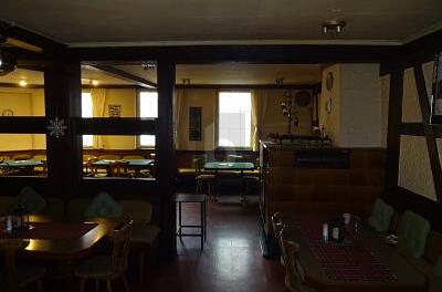 LOKAL MIT WohnungSUMBAUOPTION