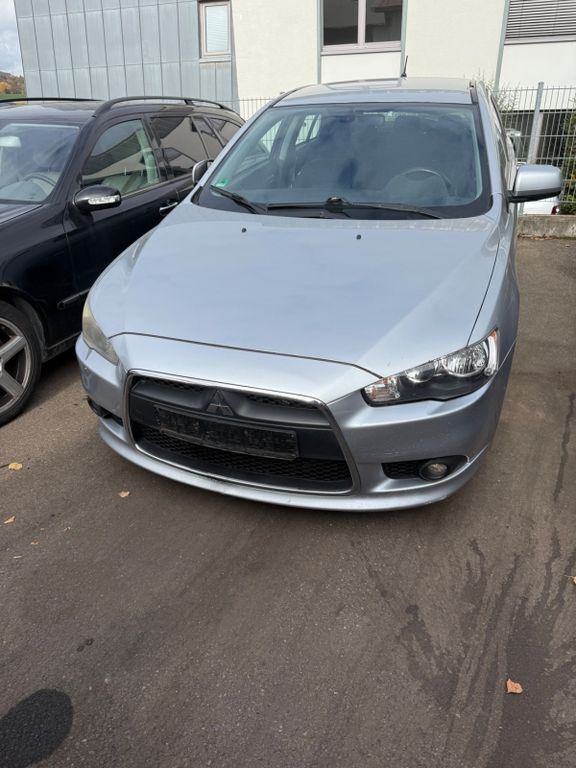 Mitsubishi Lancer 275.000 km 2.350 € Reutlingen 72760