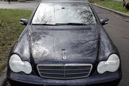 Mercedes C-Klasse