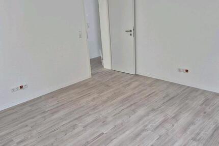 Wohnung Reutlingen - 3 Zimmer, 80 m&sup2;, 1.300&euro; | Angebot:26689040