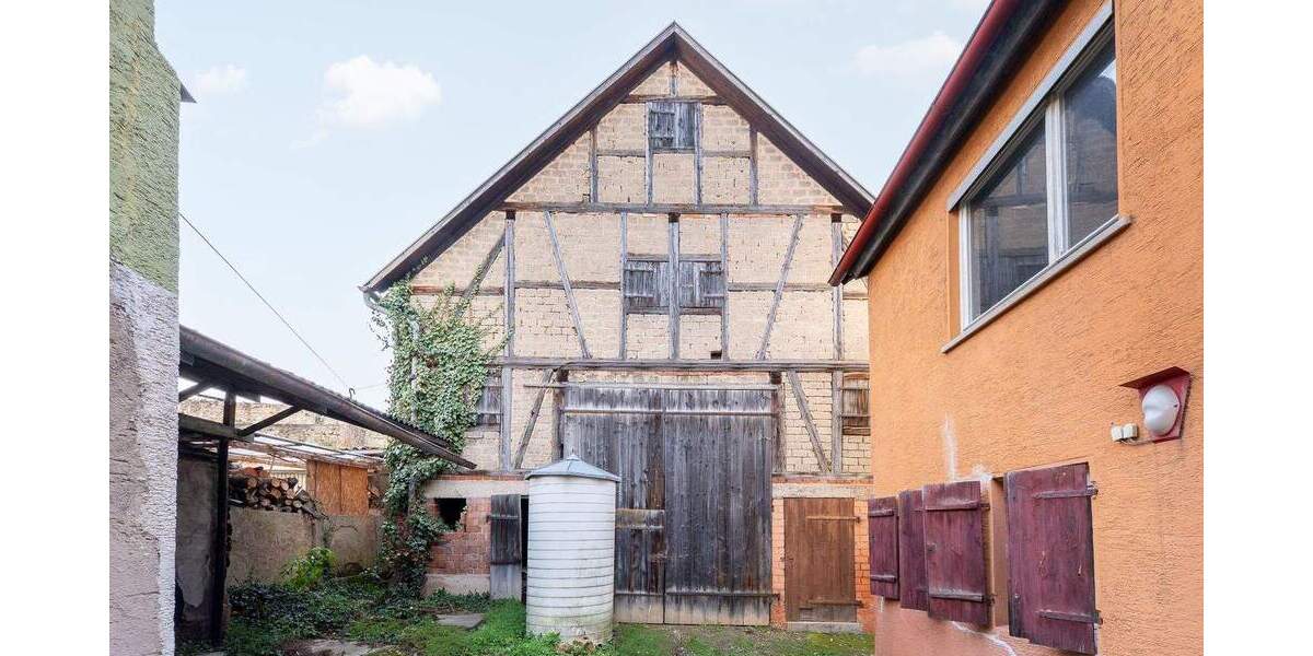Mehrfamilienhaus, Wohnhaus Marbach am Neckar Marbach - 6 Zimmer, 121 m&sup2;, 225.000&euro; | Angebot:24504515