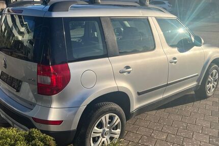Skoda Yeti 124.124 km 8.980 &euro; Grafenau / Döffingen 71120