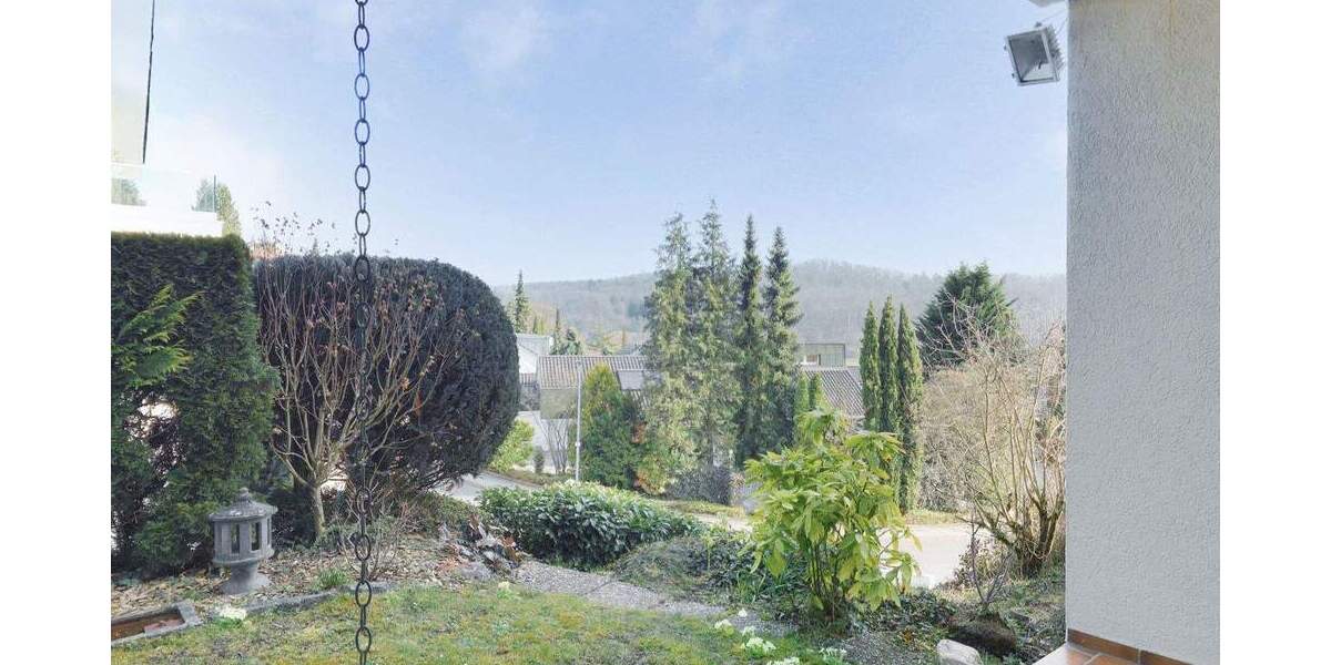 Etagenwohnung Leonberg Ramtel - 4 Zimmer, 110 m&sup2;, 397.000&euro; | Angebot:25567365