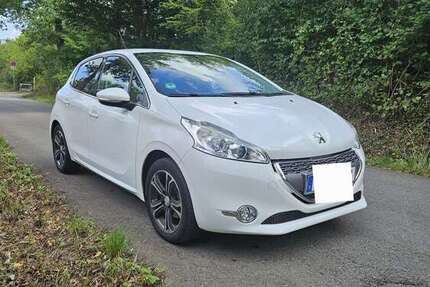 Peugeot 208 47.500 km 6.800 € Reutlingen 72764