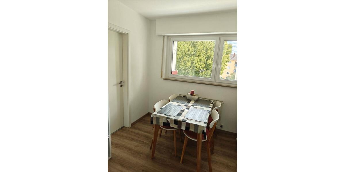 Etagenwohnung Kornwestheim - 2.5 Zimmer, 63 m&sup2;, 249.000&euro; | Angebot:26879611