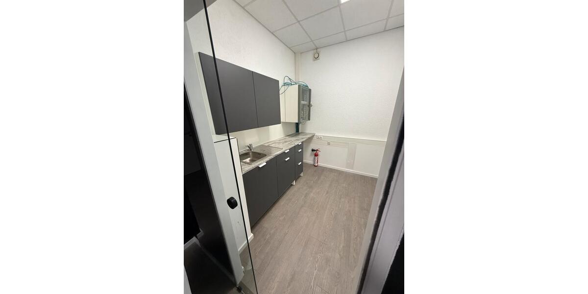 Gewerbeobjekt Ditzingen - 350&euro; | Angebot:26090149