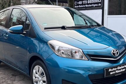 Toyota Yaris 75.000 km 9.490 &euro; Esslingen 73728