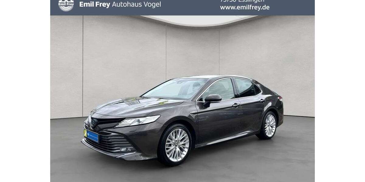 Toyota Camry 80.510 km 28.840 € Esslingen am Neckar 73730