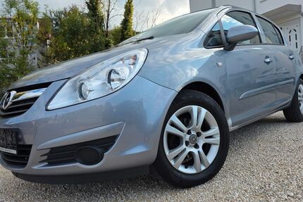 Opel Corsa 177.000 km 2.200 € Stuttgart 70563