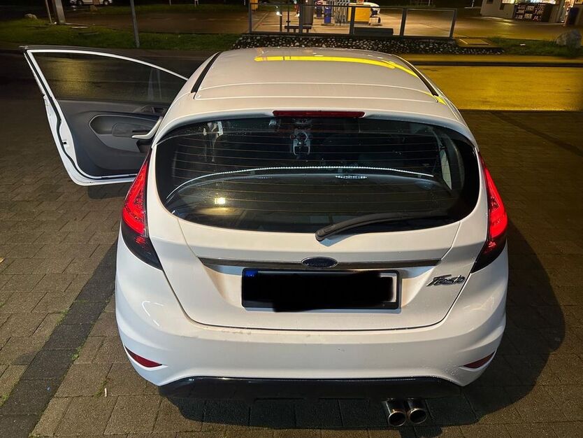 Ford Fiesta 106.000 km 4.000 € Reutlingen 72760