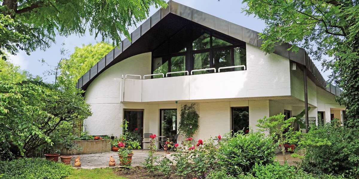 Haus zum Kaufen in Backnang 1.200.000 € 308 m² 6 zimmer