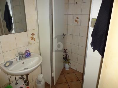 LOKAL MIT WOHNUNGSUMBAUOPTION 2 zimmer