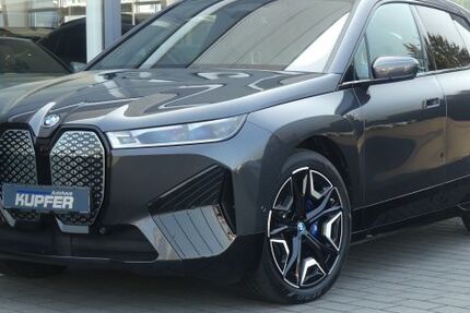 BMW iX 23.900 km 72.400 € Vaihingen / Enz 71665