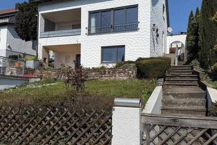Haus Ostfildern Scharnhausen - 7 Zimmer, 210 m&sup2;, 639.000&euro; | Angebot:26029990