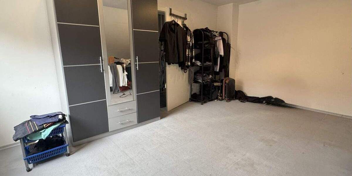 Reihenendhaus Albershausen - 7 Zimmer, 176 m&sup2;, 540.000&euro; | Angebot:23951209