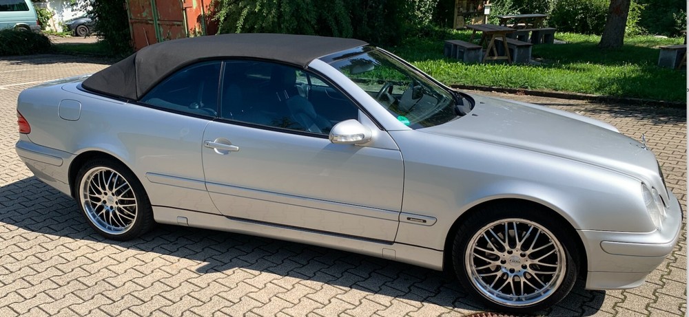 Mercedes-Benz CLK 320 148.000 km 8.200 &euro; Neuffen 72639