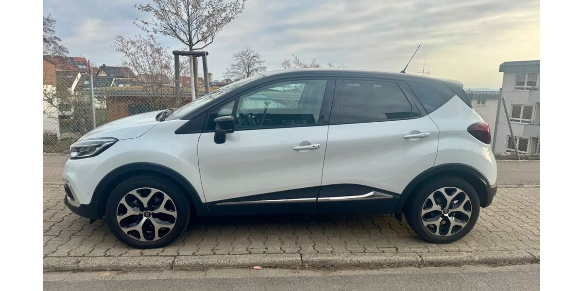 Renault Captur 10.228 km 12.500 &euro; Leinfelden-Echterdingen 70771