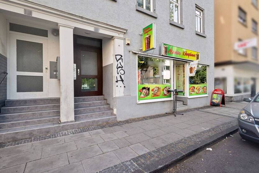 Faktor 15, Mehrfamilienhaus in Bad Cannstatt 9 zimmer