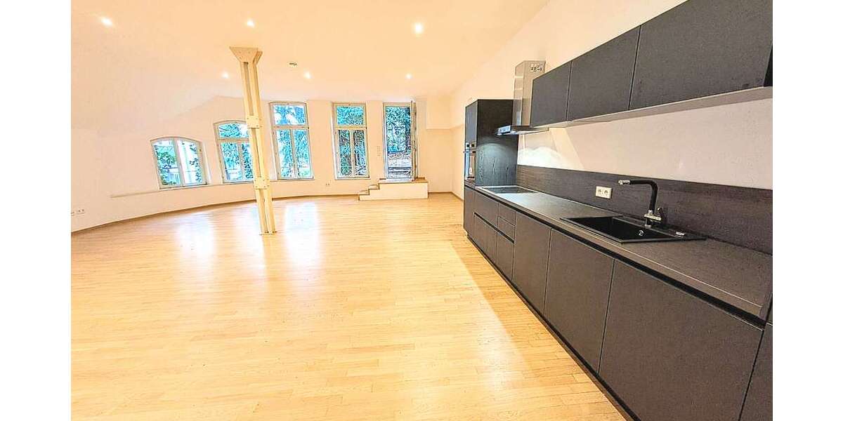Wohnung zum Mieten in Stuttgart 1.545 € 142 m² 2 zimmer