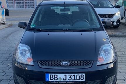 Ford Fiesta 144.276 km 2.100 &euro; Böblingen 71034
