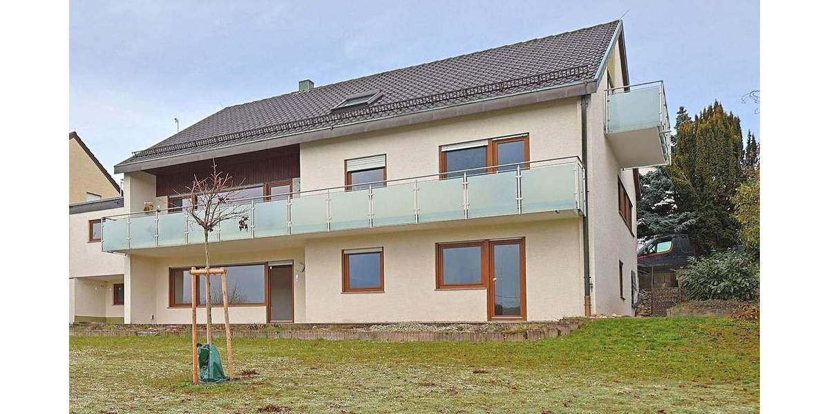 Etagenwohnung Weissach - 3 Zimmer, 95 m&sup2;, 1.100&euro; | Angebot:25468289