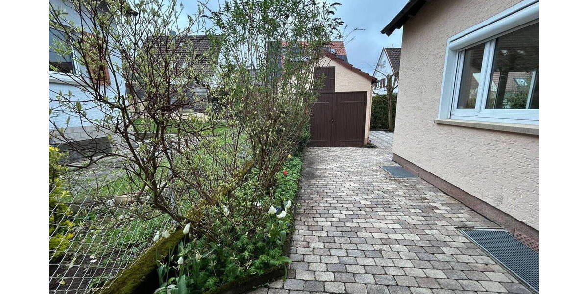 Einfamilienhaus Böblingen - 5 Zimmer, 145 m&sup2;, 673.000&euro; | Angebot:26200135