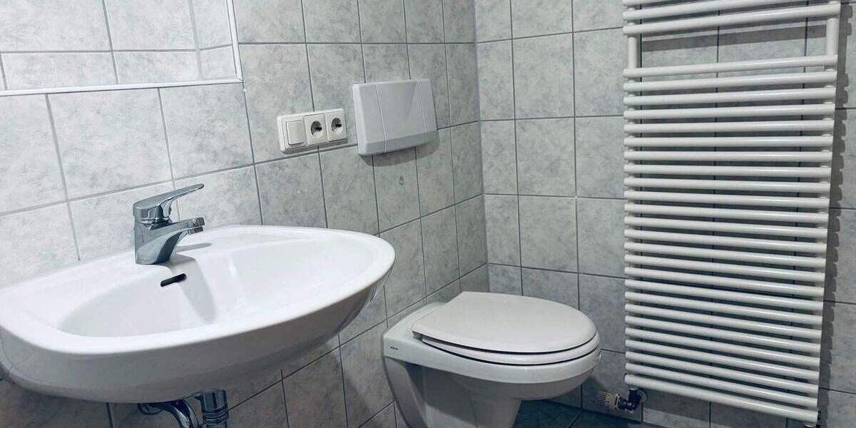 Reihenmittelhaus in Stadtrandlage nahe S-Bahn! 5 zimmer