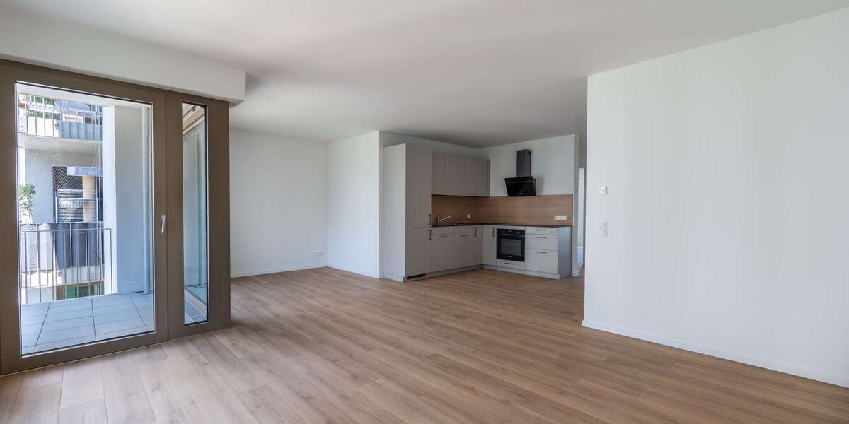 Etagenwohnung Stuttgart - 4 Zimmer, 93 m&sup2;, 1.980&euro; | Angebot:26400940