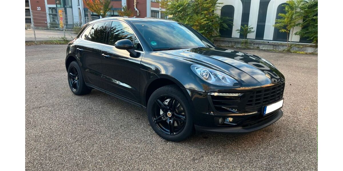 Porsche Macan 115.000 km 33.900 &euro; Leutenbach 71397