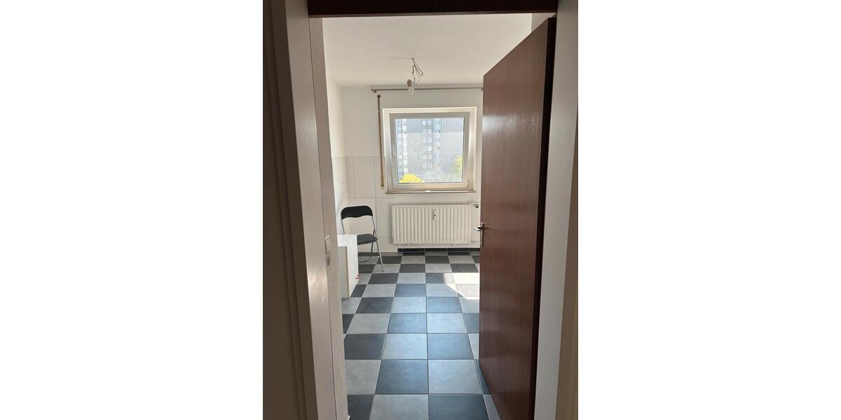 Etagenwohnung Stuttgart Botnang - 3 Zimmer, 74 m&sup2;, 350.000&euro; | Angebot:26124313