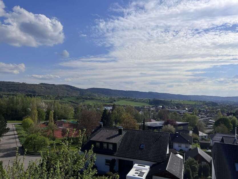 Haus zum Kaufen in Auenwald-Lippoldsweiler 398.000 € 233 m²