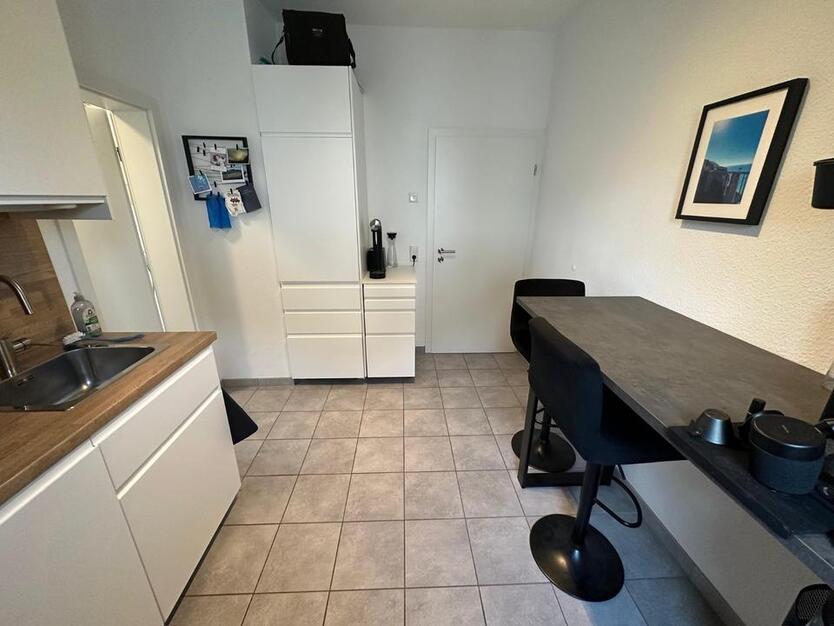 Kernsanierte, ruhige & helle, 3-Zimmer Wohnung