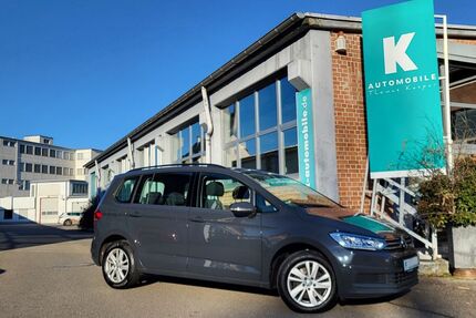 VW Touran 165.700 km 14.990 &euro; Stuttgart 70372