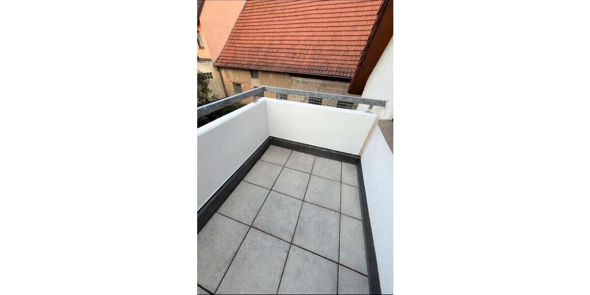 Dachgeschoßwohnung Markgröningen - 4.5 Zimmer, 92 m&sup2;, 389.000&euro; | Angebot:26704117
