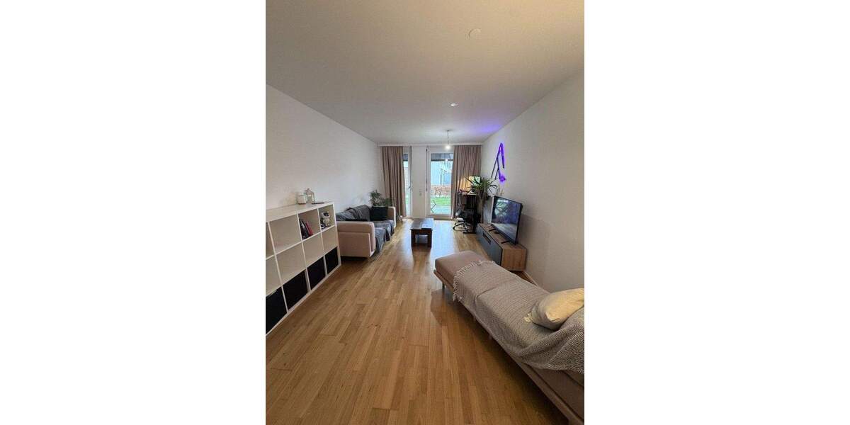 Terrassenwohnung Stuttgart Nord - 2 Zimmer, 77 m&sup2;, 1.280&euro; | Angebot:25645510