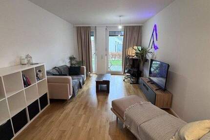 Wohnung Stuttgart Nord - 2 Zimmer, 77 m&sup2;, 1.280&euro; | Angebot:25645510