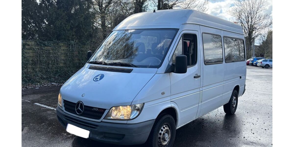 Mercedes-Benz Sprinter 106.000 km 6.399 &euro; Degerloch 70597