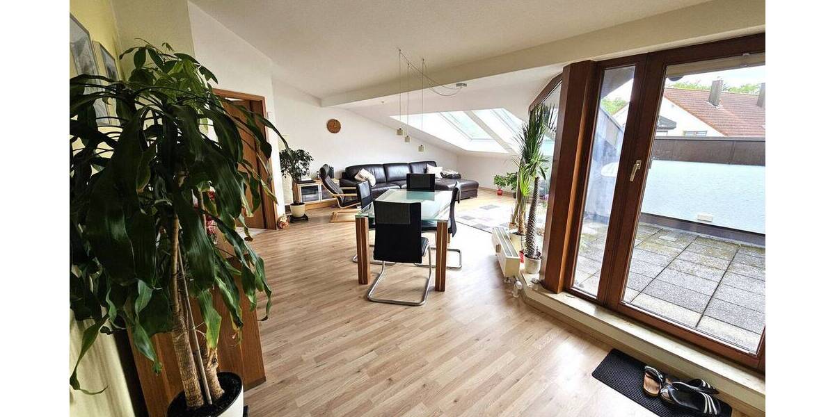 Etagenwohnung Weissach - 3 Zimmer, 74 m&sup2;, 285.000&euro; | Angebot:26616657