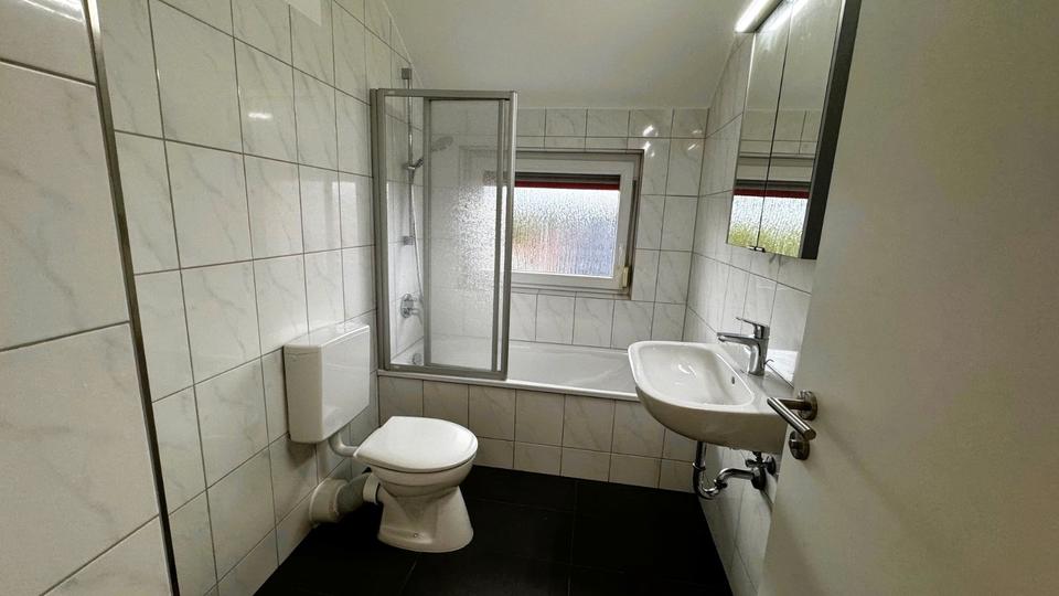 Etagenwohnung Waiblingen Bittenfeld - 3 Zimmer, 70 m&sup2;, 1.200&euro; | Angebot:26152565