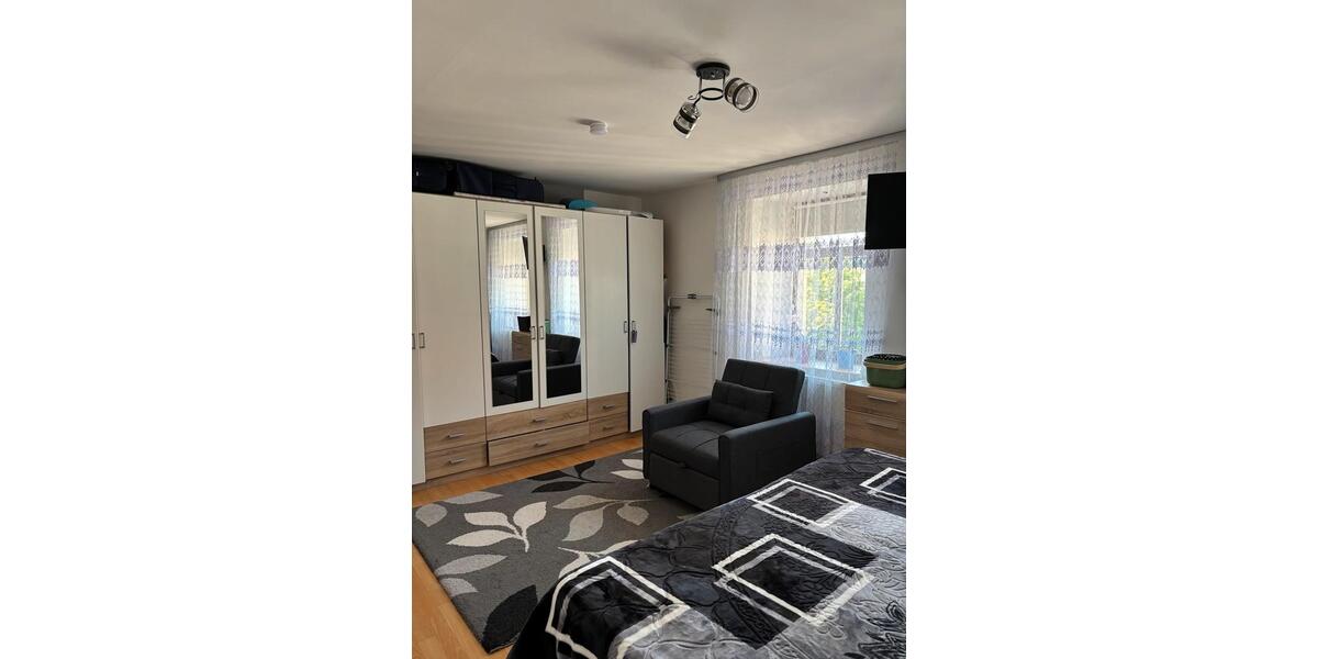 Erdgeschoßwohnung Besigheim - 2 Zimmer, 67 m&sup2;, 260.000&euro; | Angebot:26522455