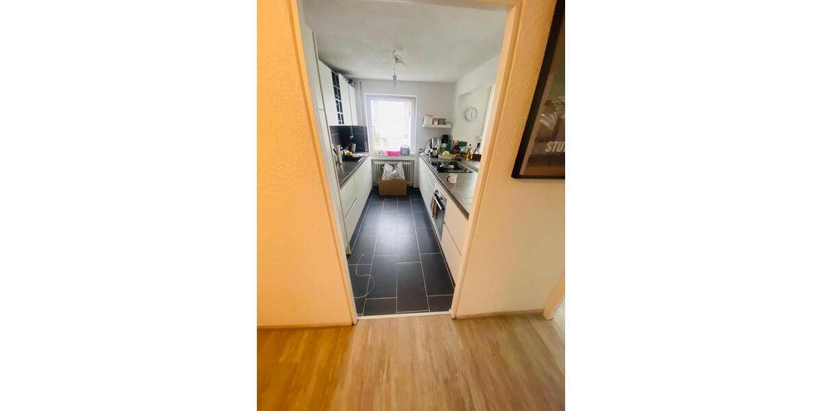 Dachgeschoßwohnung Stuttgart Stuttgart-West - 2 Zimmer, 65 m&sup2;, 1.050&euro; | Angebot:26041291