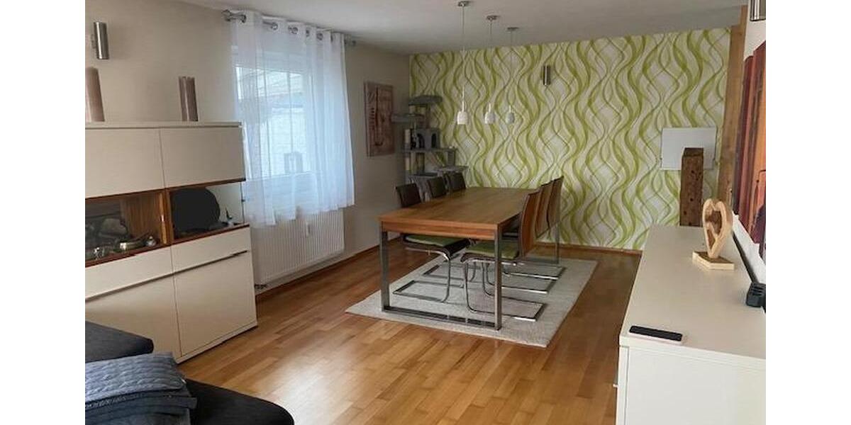 Maisonettenwohnung Wernau (Neckar) - 5 Zimmer, 180 m&sup2;, 1.960&euro; | Angebot:26035040