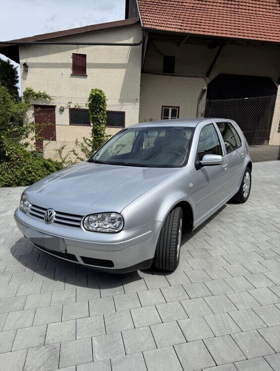 VW Golf IV 175.000 km 3.490 € Althengstett 75382