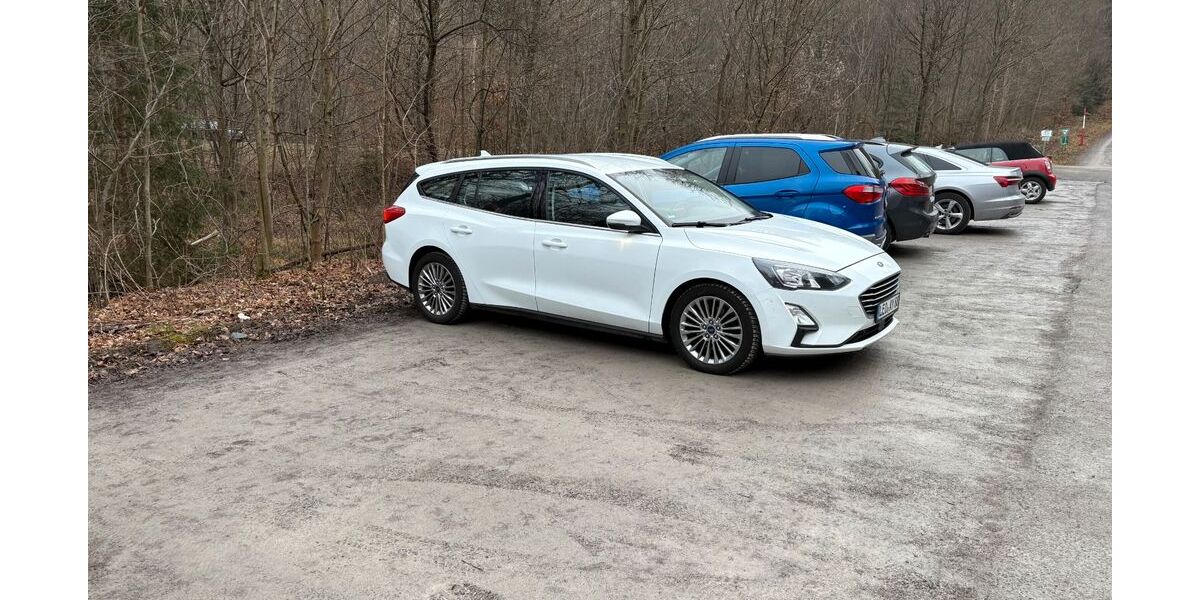 Ford Focus 157.700 km 11.600 &euro; Weil der Stadt 71263