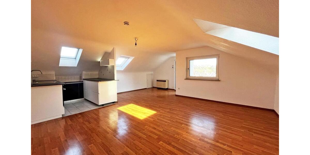 Dachgeschoßwohnung Ostfildern - 1.5 Zimmer, 39 m&sup2;, 695&euro; | Angebot:26235872