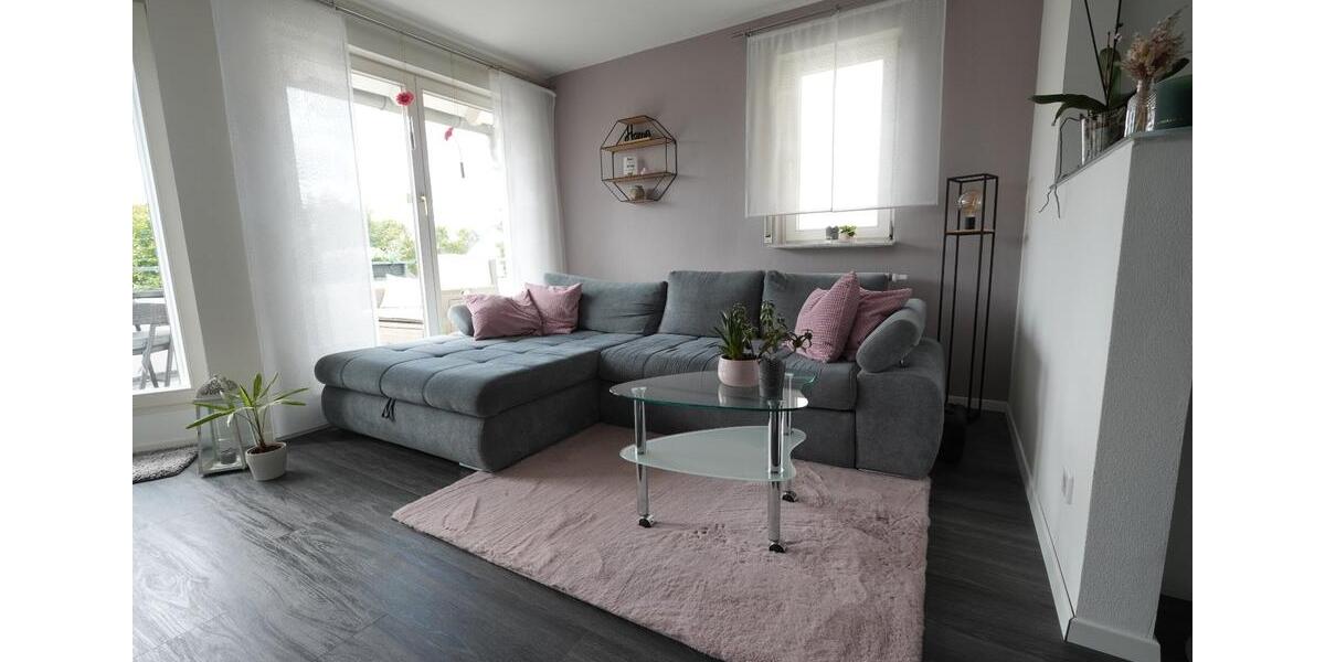 Hochparterre Stuttgart Neuwirtshaus - 2.5 Zimmer, 55 m&sup2;, 320.000&euro; | Angebot:27207943
