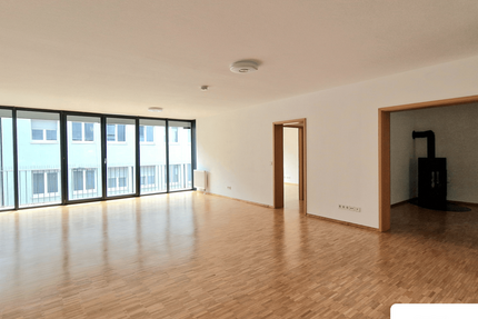 Wohnung Stuttgart Stuttgart-Süd - 4 Zimmer, 141 m&sup2;, 2.425&euro; | Angebot:26889915