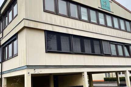 Halle in Althengstett 1.580.000 € 952 m² zimmer